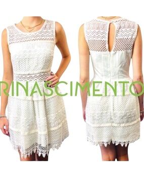 Rinascimento Winter White Keyhole Back Macramé Lace Fit & Flare Dress (XS)